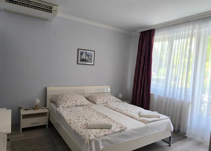 Andras Apartman *
